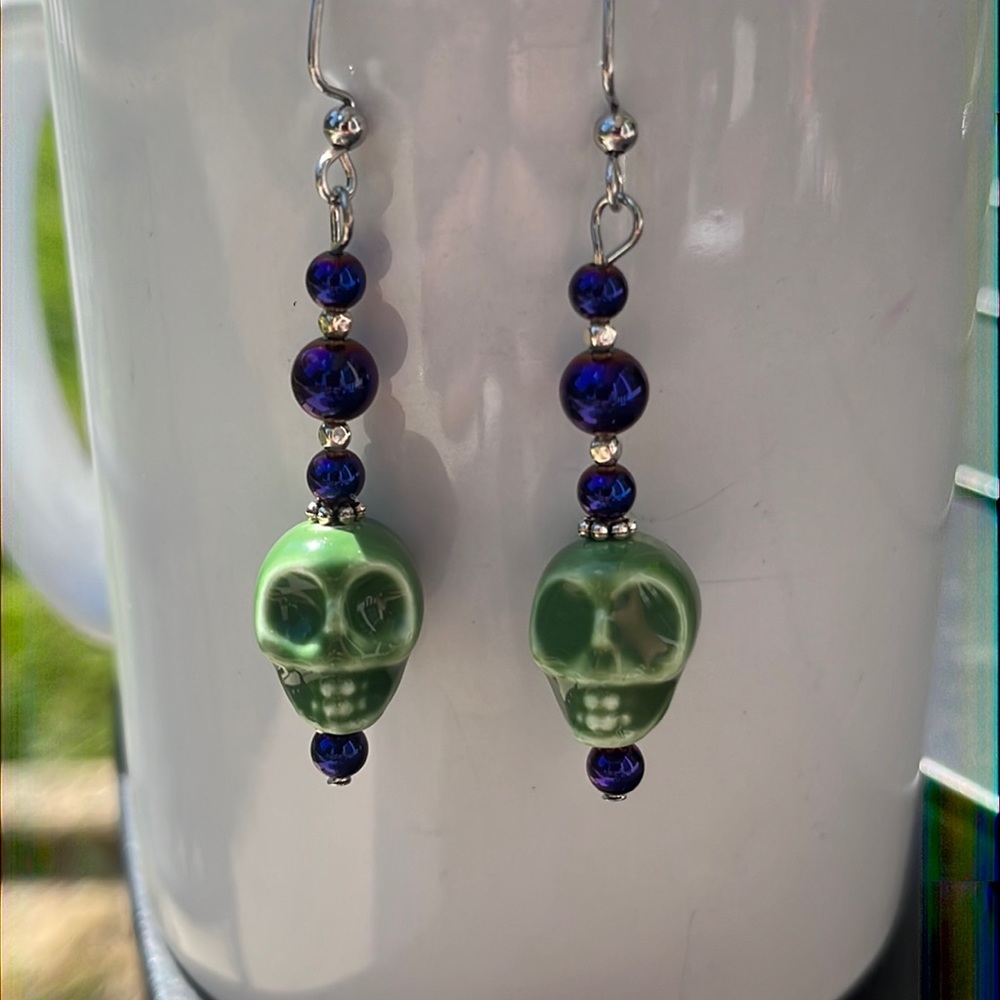 Skull & hematite earrings handcrafted